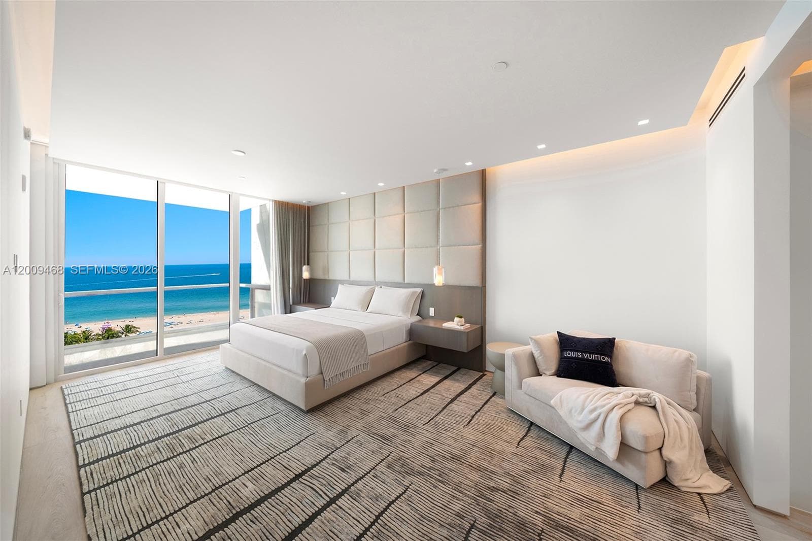 100 S Pointe Dr # 1206, Miami Beach FL 33139 — 18