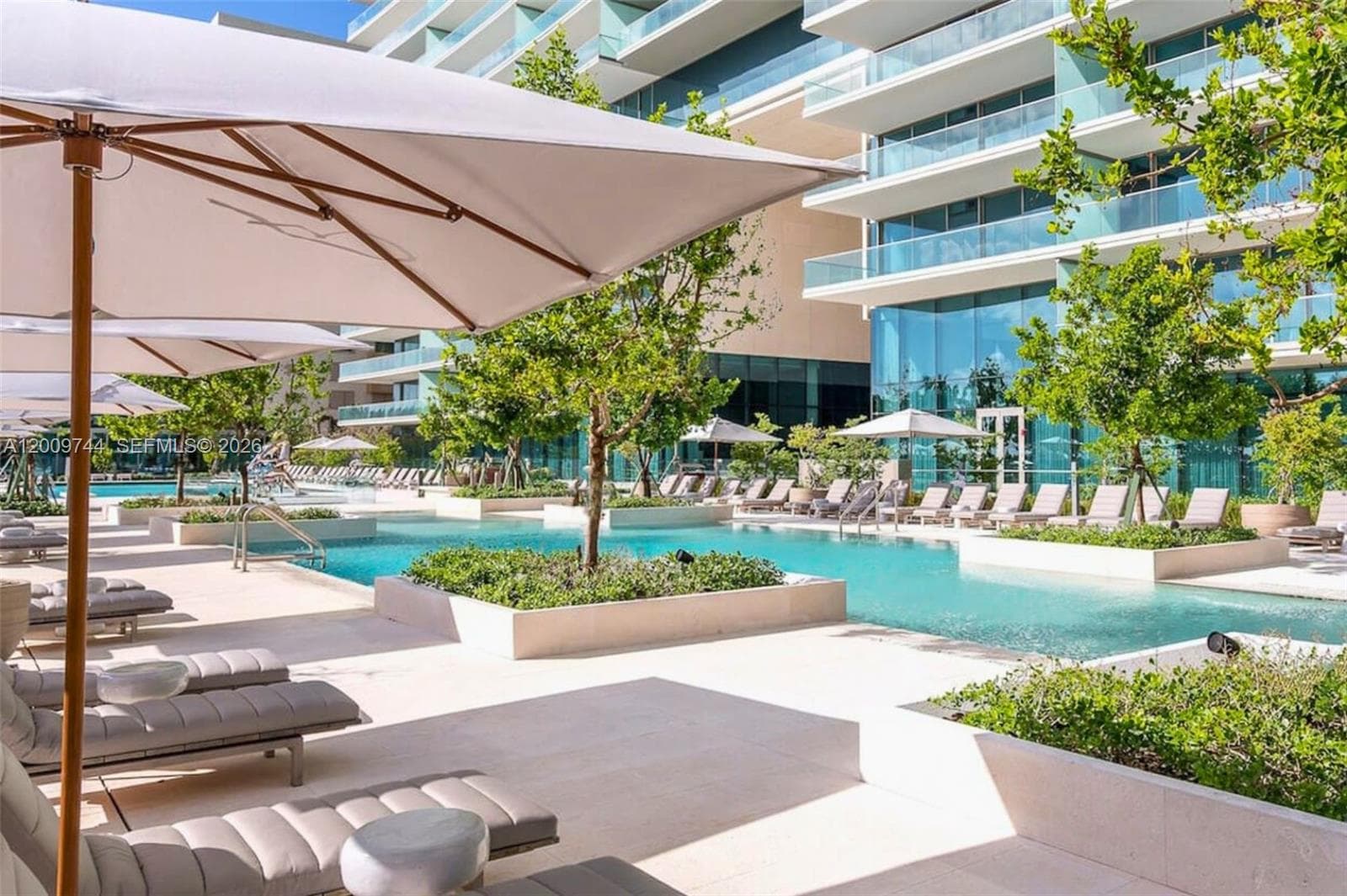 10201 Collins Ave, Bal Harbour FL 33154 — 51