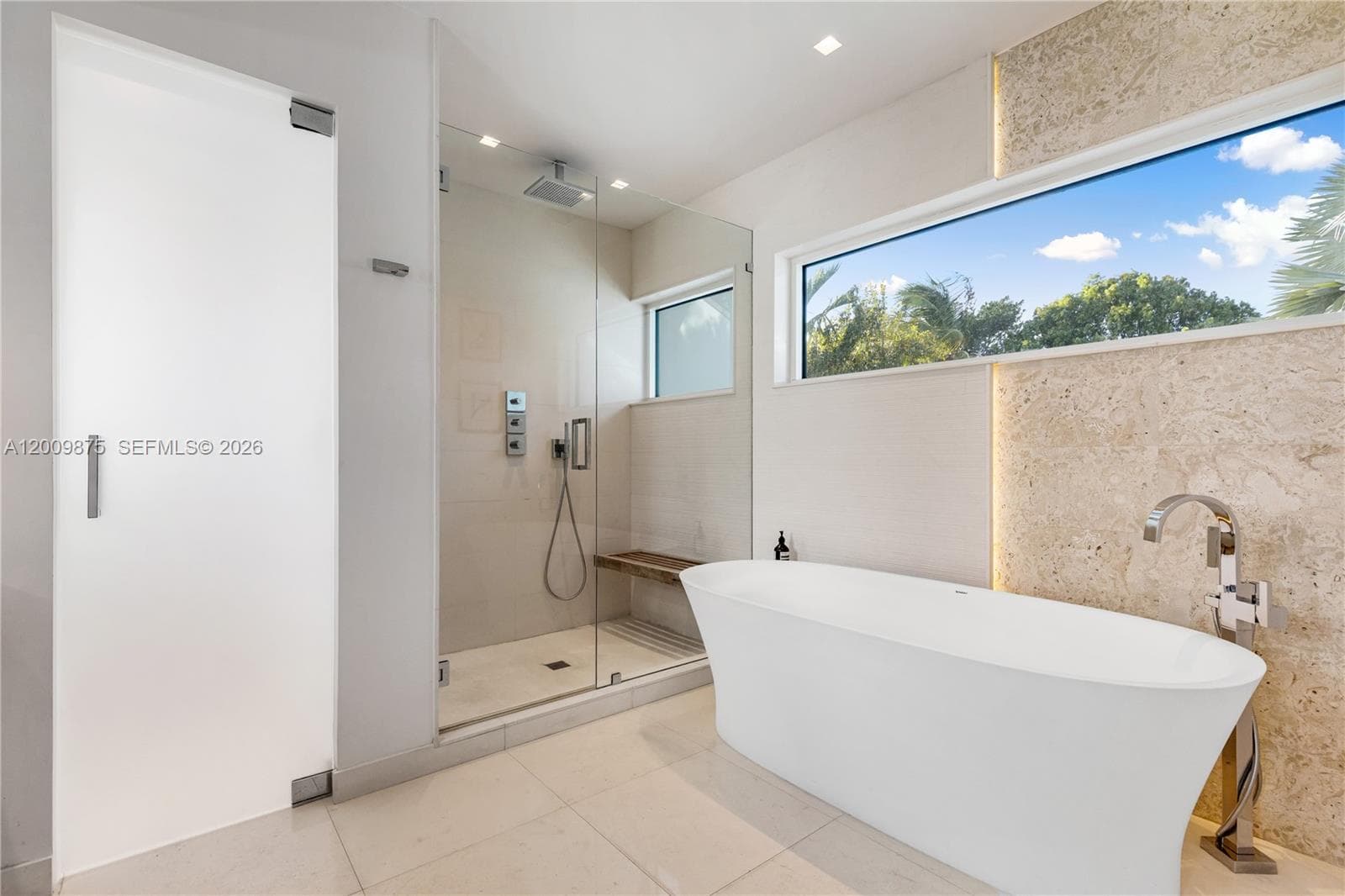 120 Knollwood Dr, Key Biscayne FL 33149 — 26