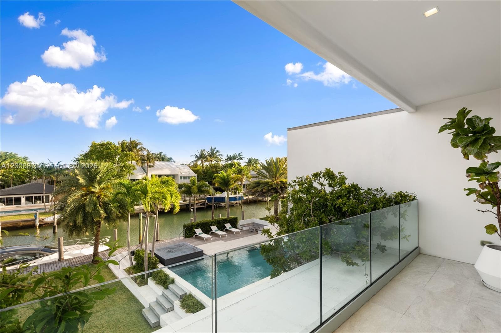 120 Knollwood Dr, Key Biscayne FL 33149 — 28