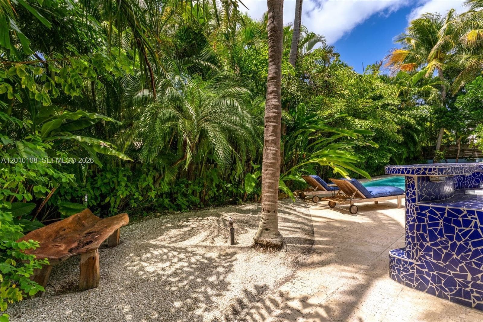 690 Warren Ln, Key Biscayne FL 33149 — 34
