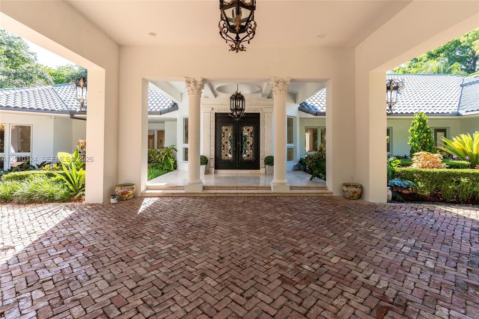9400 Old Cutler Rd, Coral Gables FL 33156 — 11