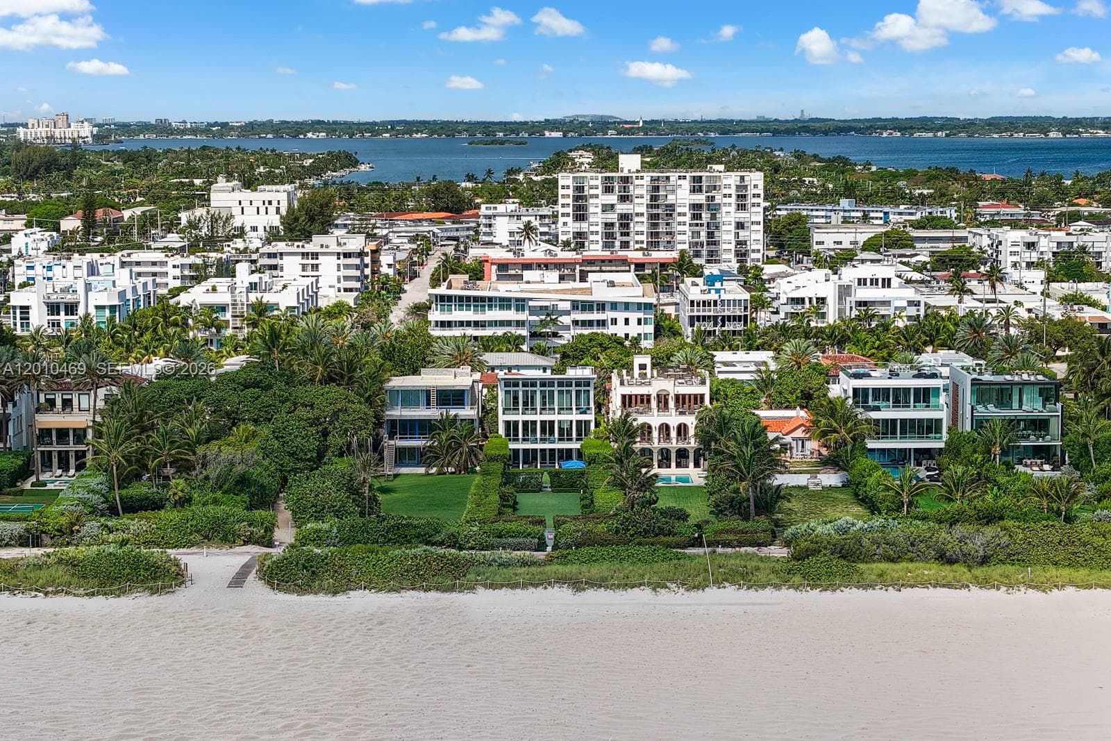 7815 Atlantic Way, Miami Beach FL 33141 — 57