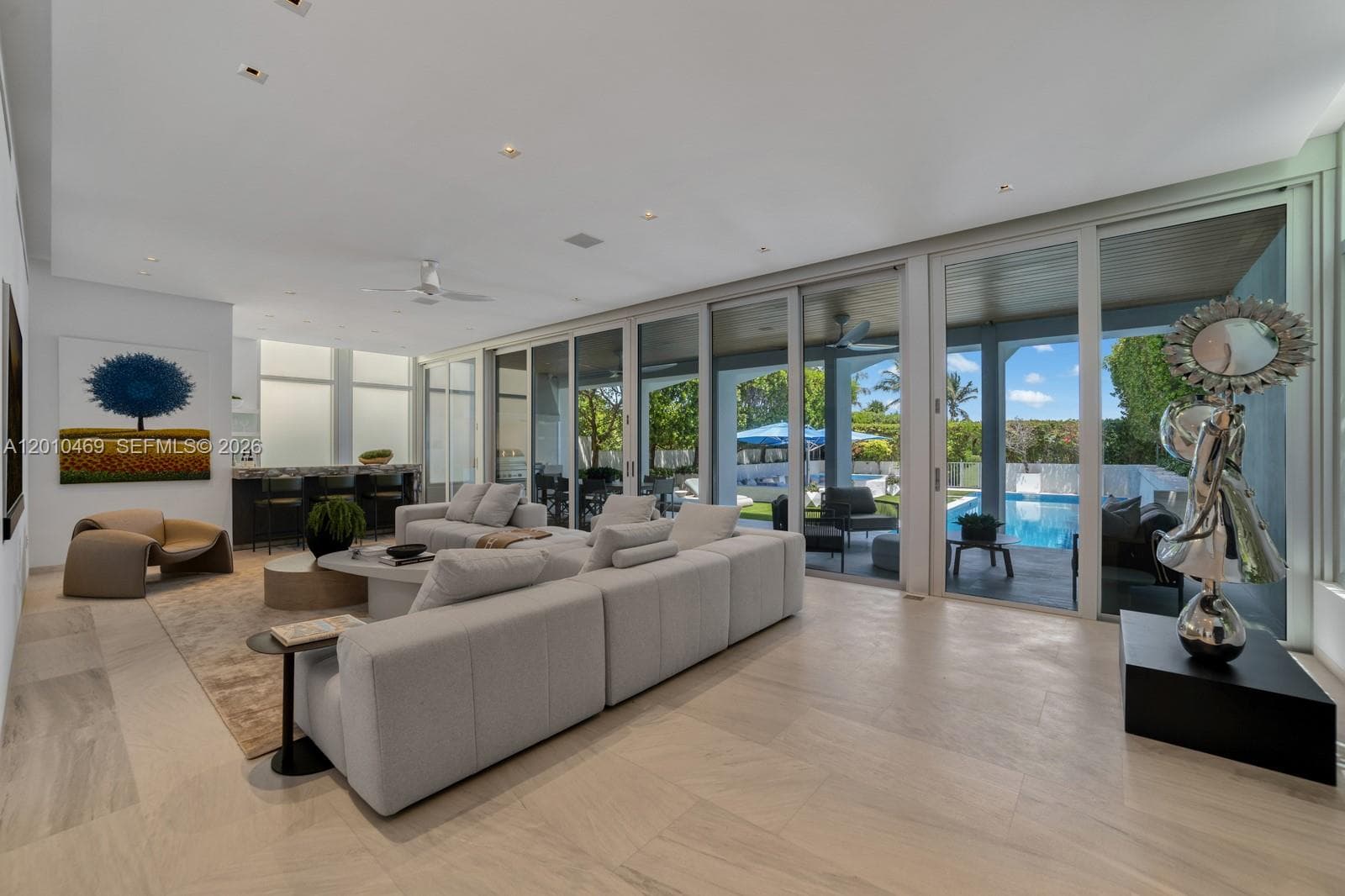 7815 Atlantic Way, Miami Beach FL 33141 — 35