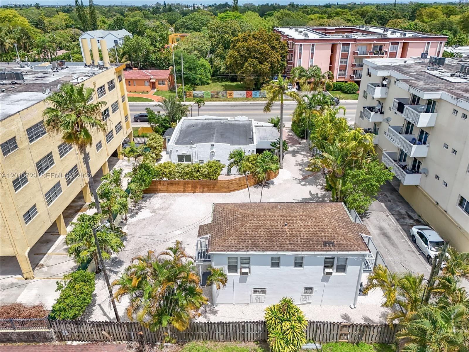 340 NE 125th St, North Miami FL 33161 — 34