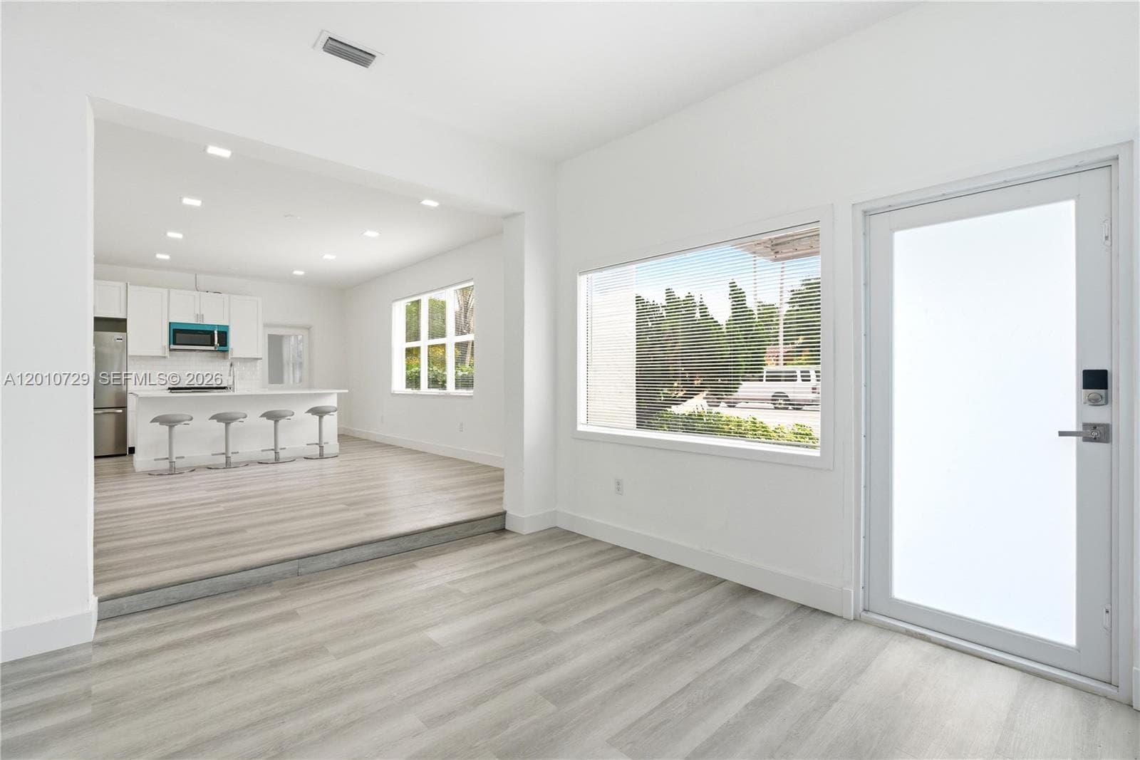 340 NE 125th St, North Miami FL 33161 — 11