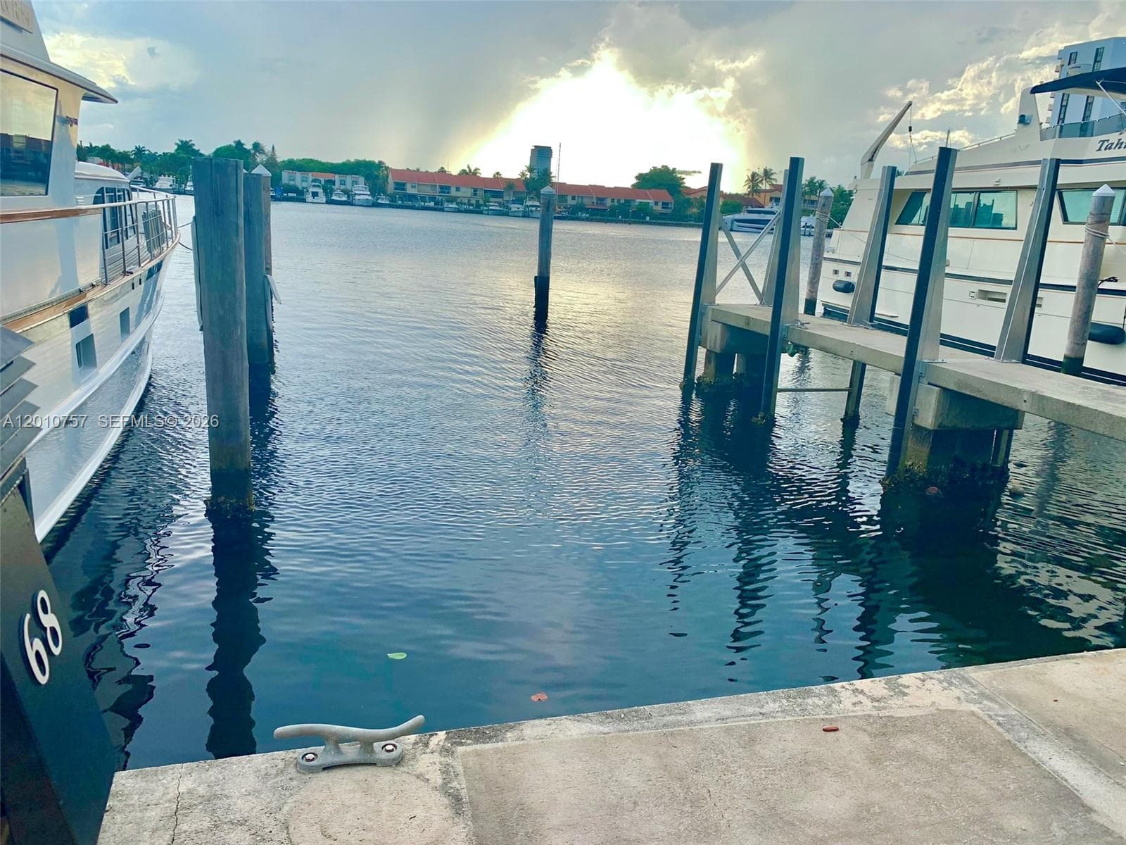 3601 NE 207th St, Slip E68, Aventura FL 33180 — 1