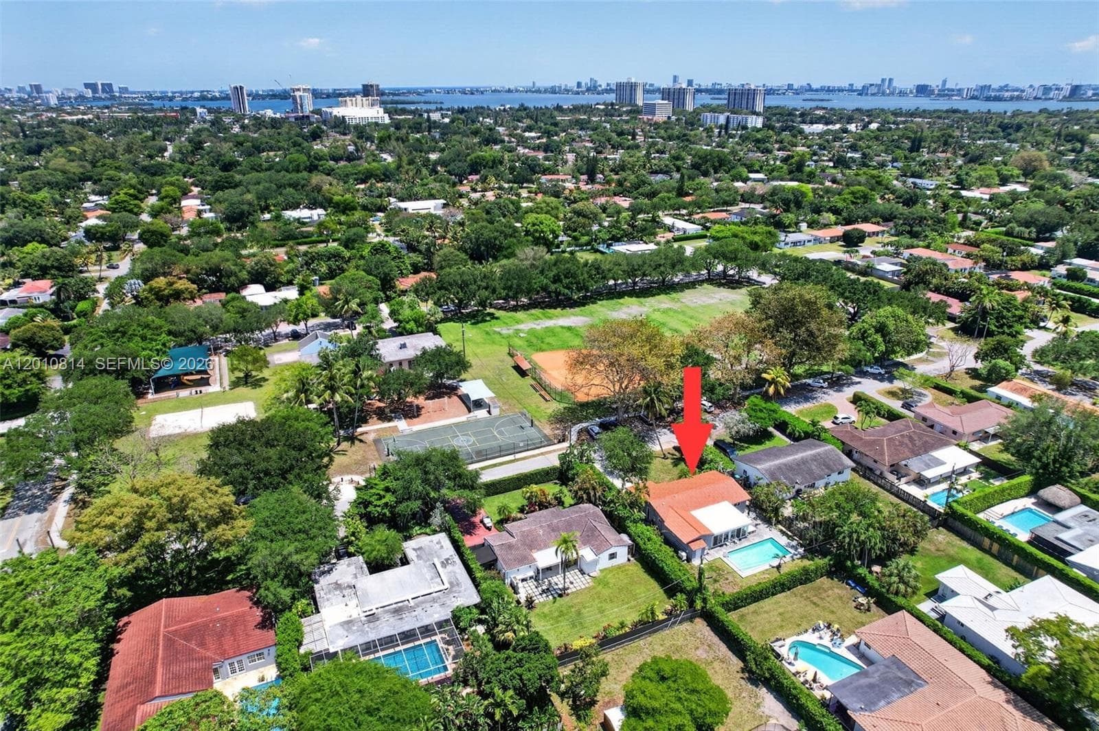 11400 NE 9th Ave, Biscayne Park FL 33161 — 4