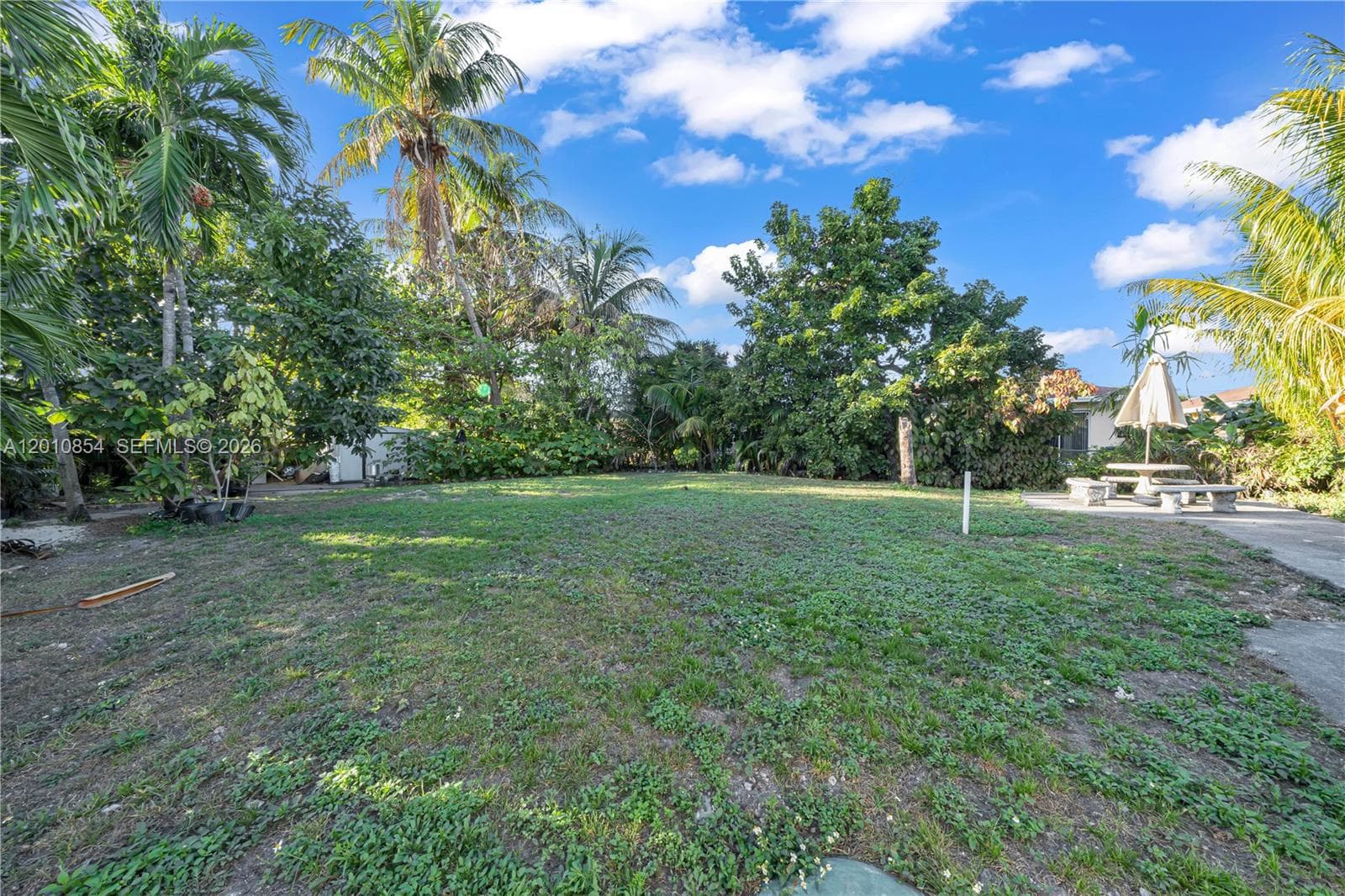11021 SW 4th St, Sweetwater FL 33174 — 45