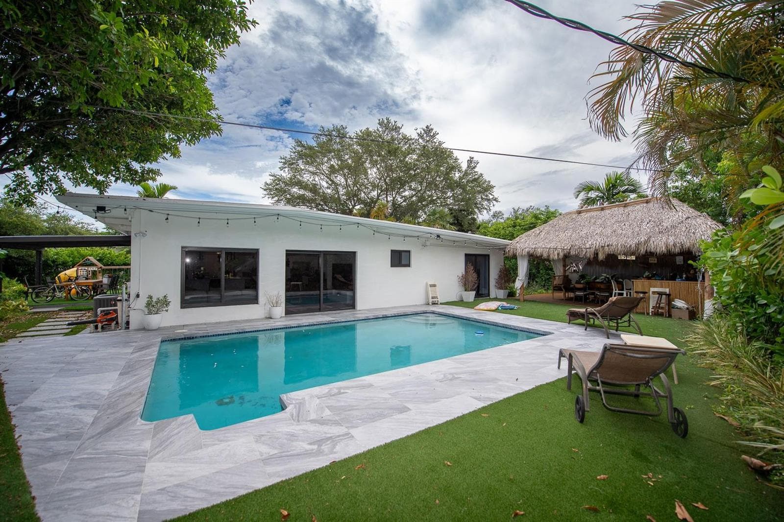 18560 NE 20th Court, North Miami Beach FL 33179 — 23