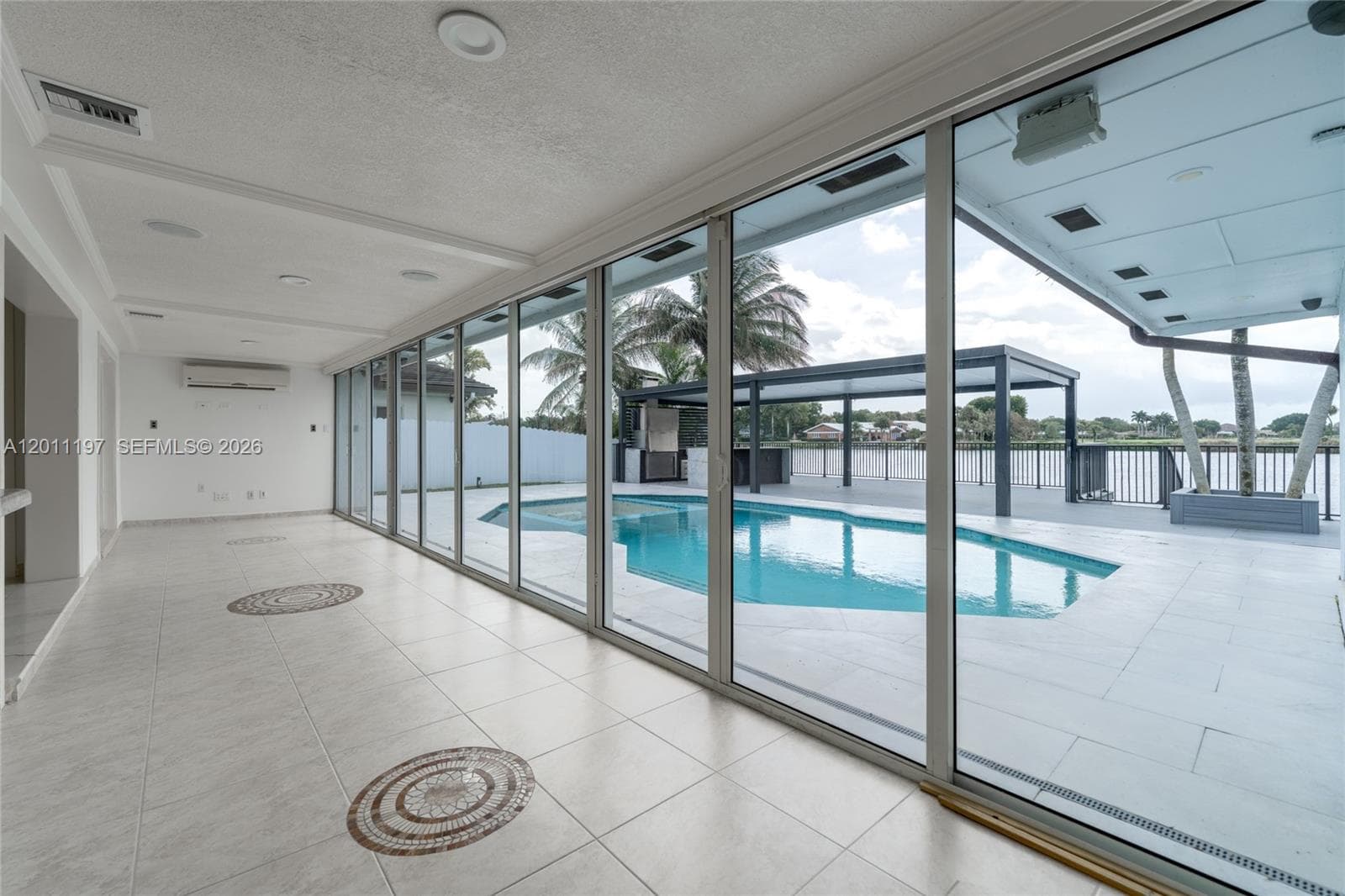 7410 Loch Ness Dr, Miami Lakes FL 33014 — 26