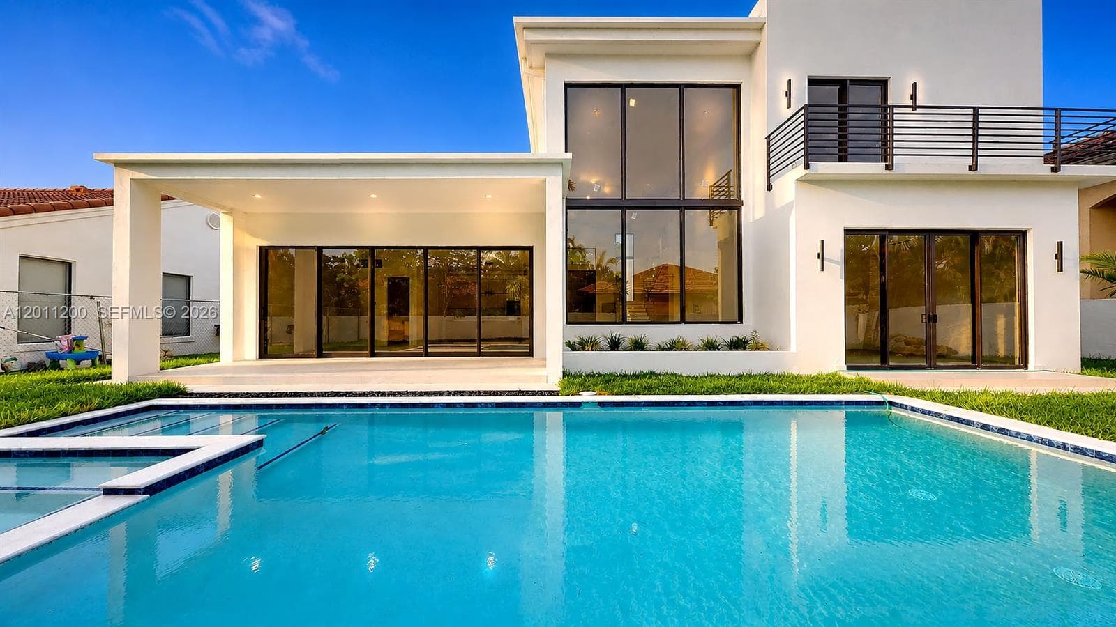 16022 NW 83rd Ct, Miami Lakes FL 33016 — 13