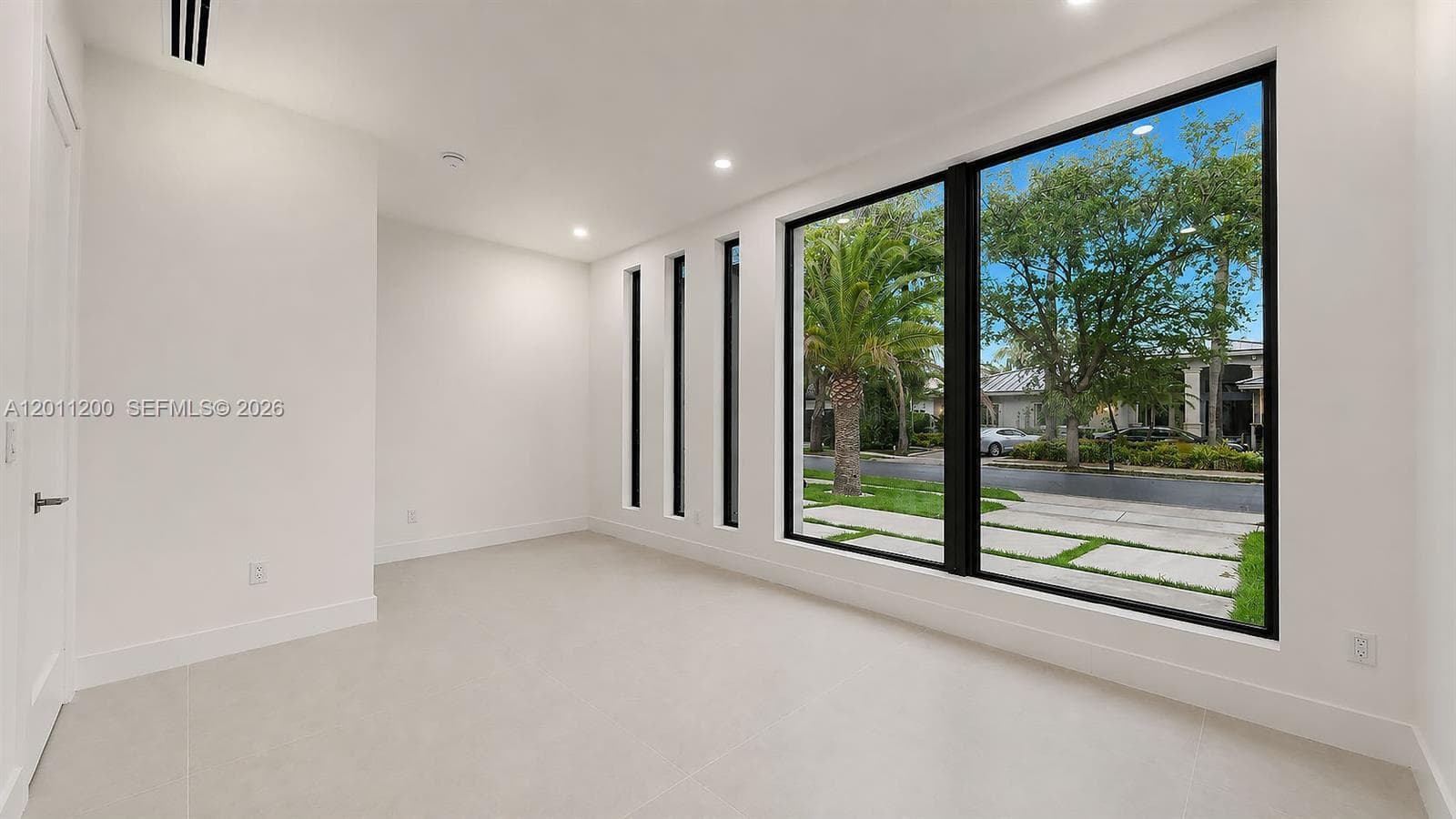 16022 NW 83rd Ct, Miami Lakes FL 33016 — 89