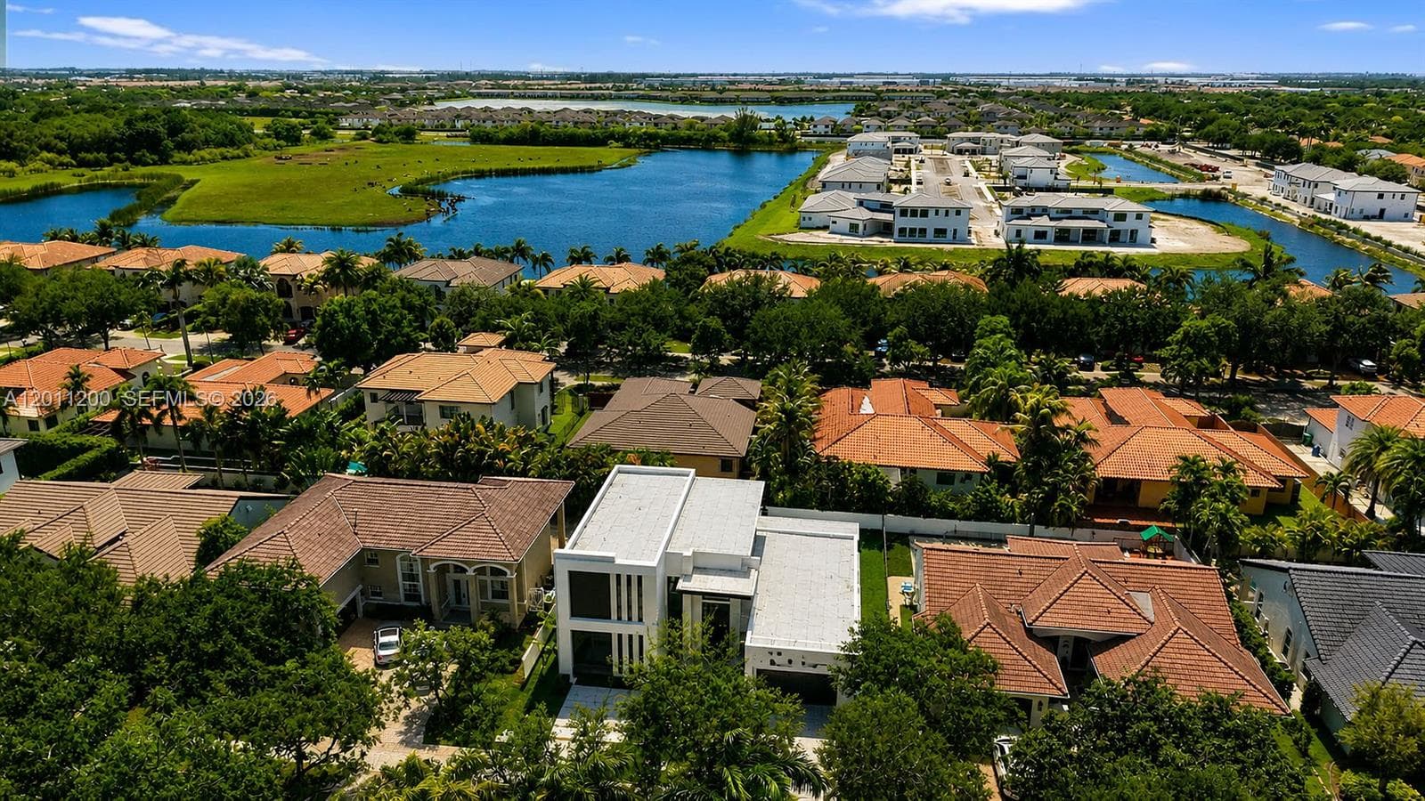 16022 NW 83rd Ct, Miami Lakes FL 33016 — 106