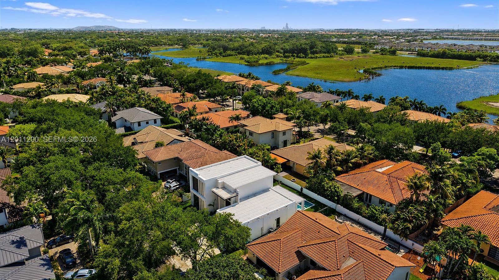 16022 NW 83rd Ct, Miami Lakes FL 33016 — 112