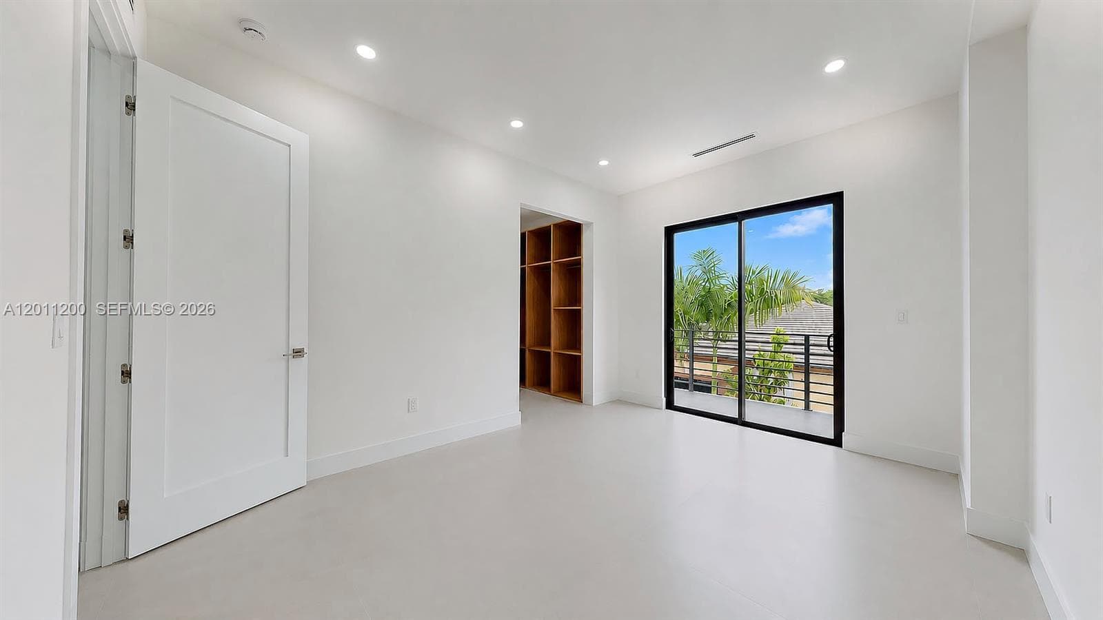 16022 NW 83rd Ct, Miami Lakes FL 33016 — 85