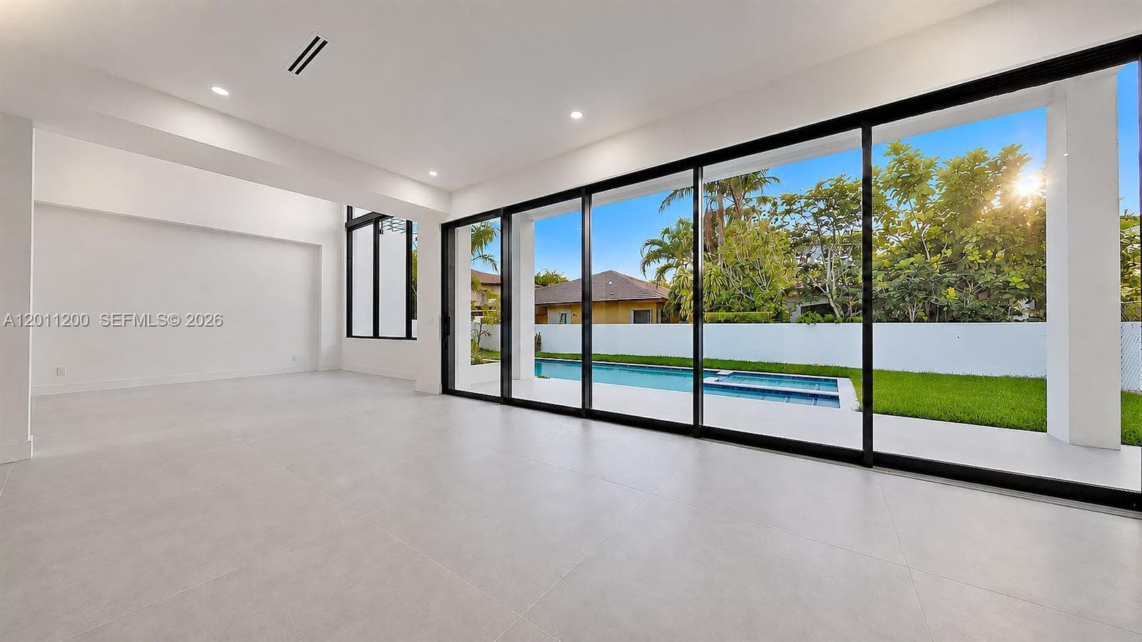 16022 NW 83rd Ct, Miami Lakes FL 33016 — 25