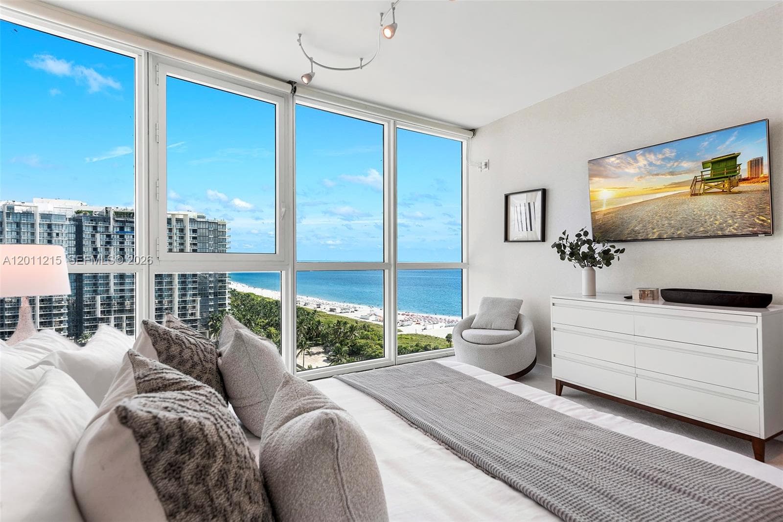 101 20th St # 1707, Miami Beach FL 33139 — 30