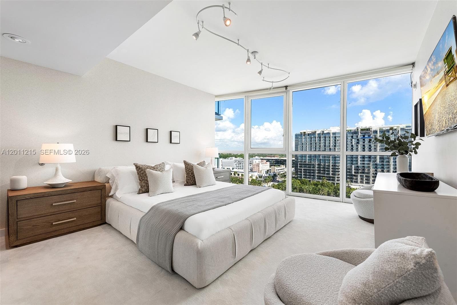 101 20th St # 1707, Miami Beach FL 33139 — 29