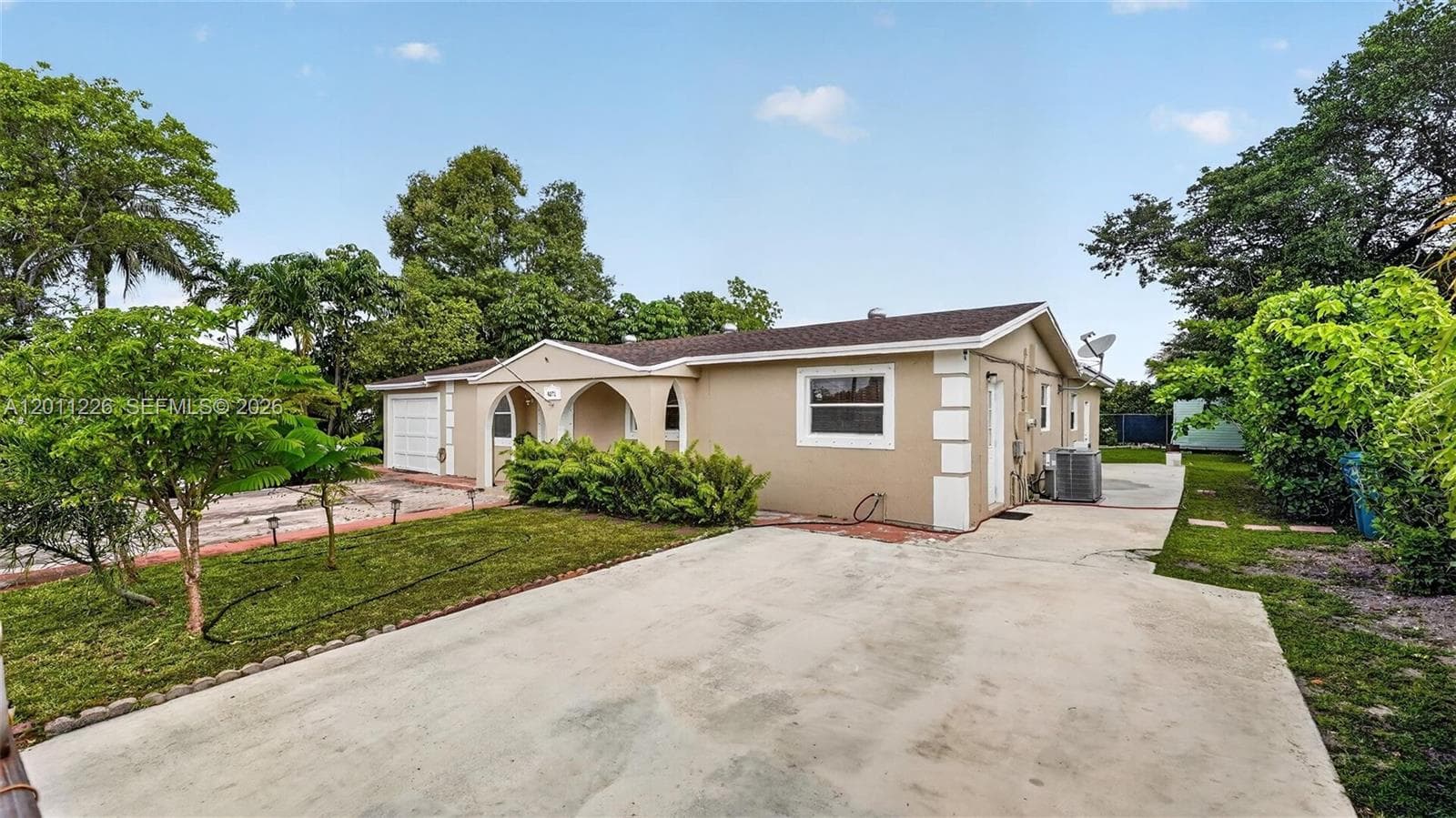 4271 NW 192nd St, Miami Gardens FL 33055 — 2