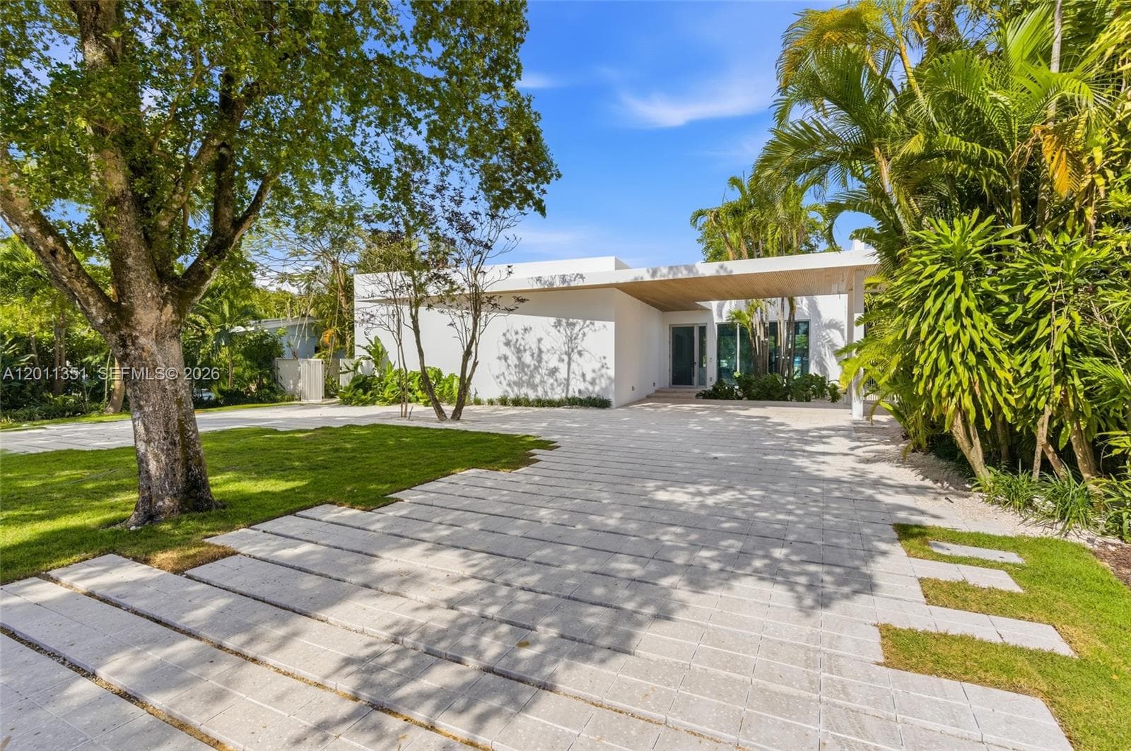 188 Cherokee St, Miami Springs FL 33166 — 10