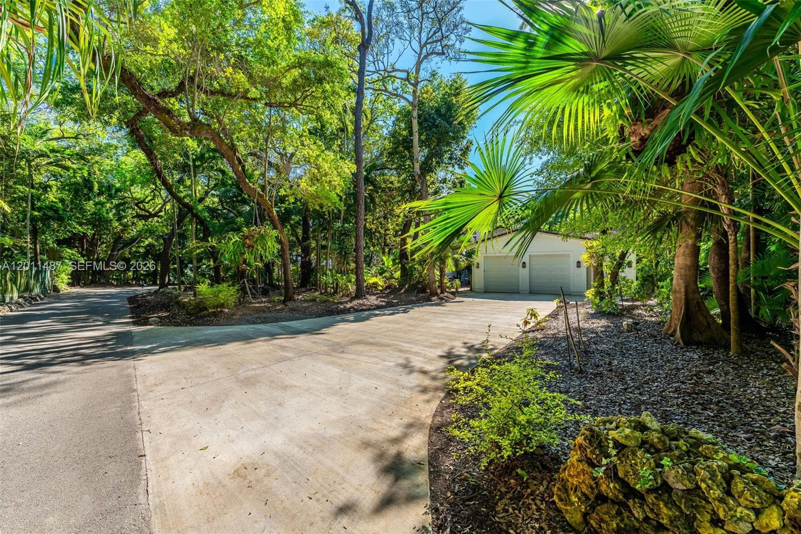 4901 Hammock Park Dr, Coral Gables FL 33156 — 59