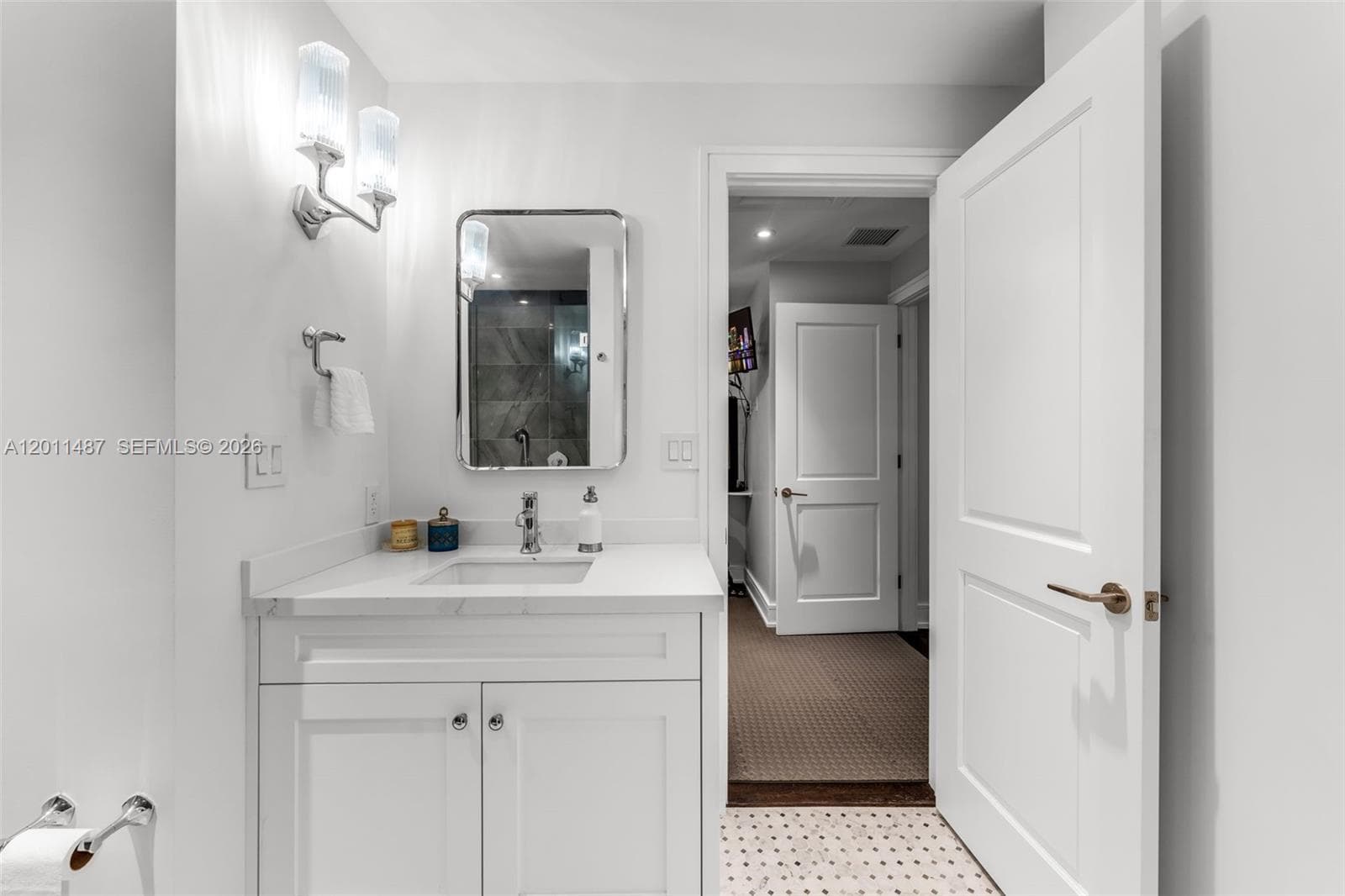 4901 Hammock Park Dr, Coral Gables FL 33156 — 50