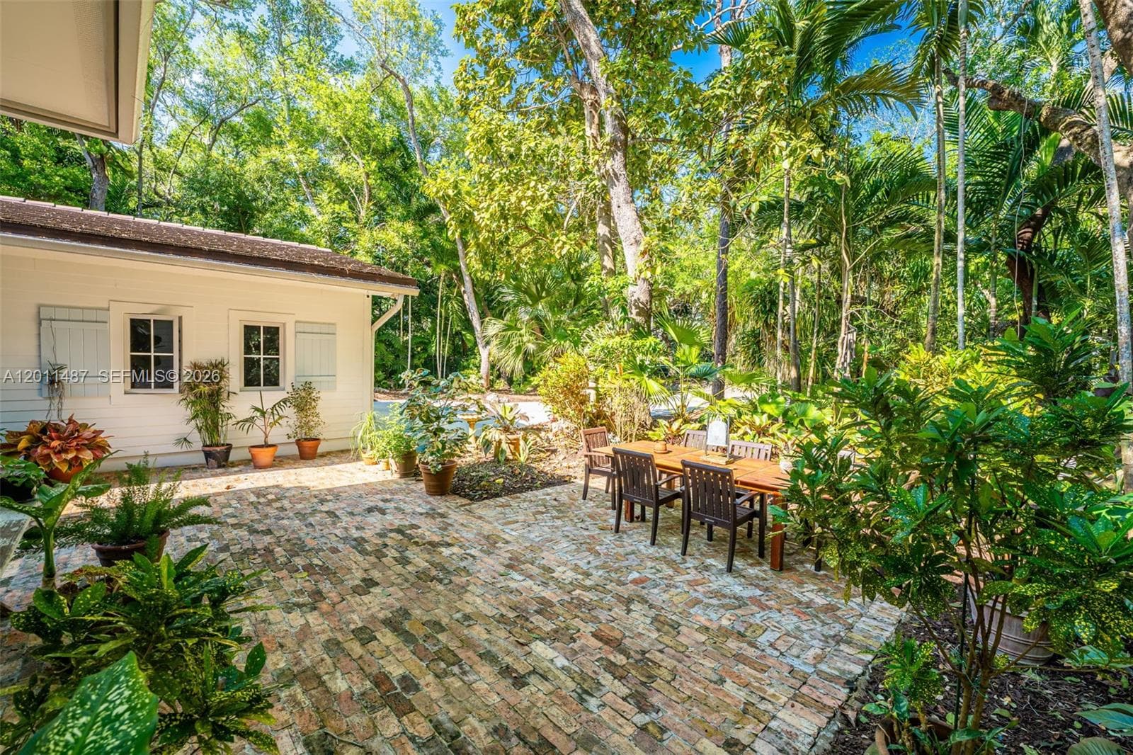 4901 Hammock Park Dr, Coral Gables FL 33156 — 60