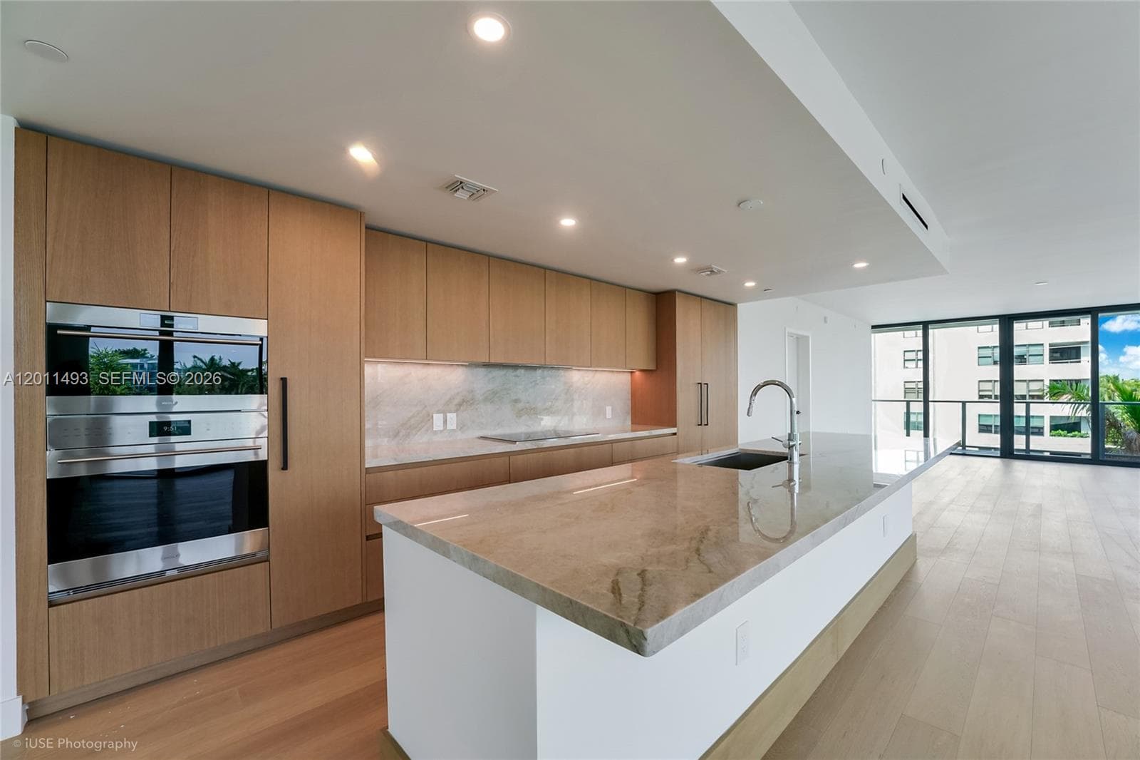 1177 Kane Concourse # 405, Bay Harbor Islands FL 33154 — 10