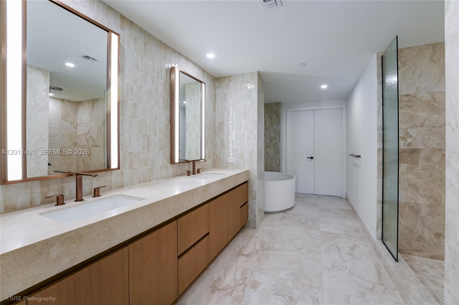 1177 Kane Concourse # 405, Bay Harbor Islands FL 33154 — 18