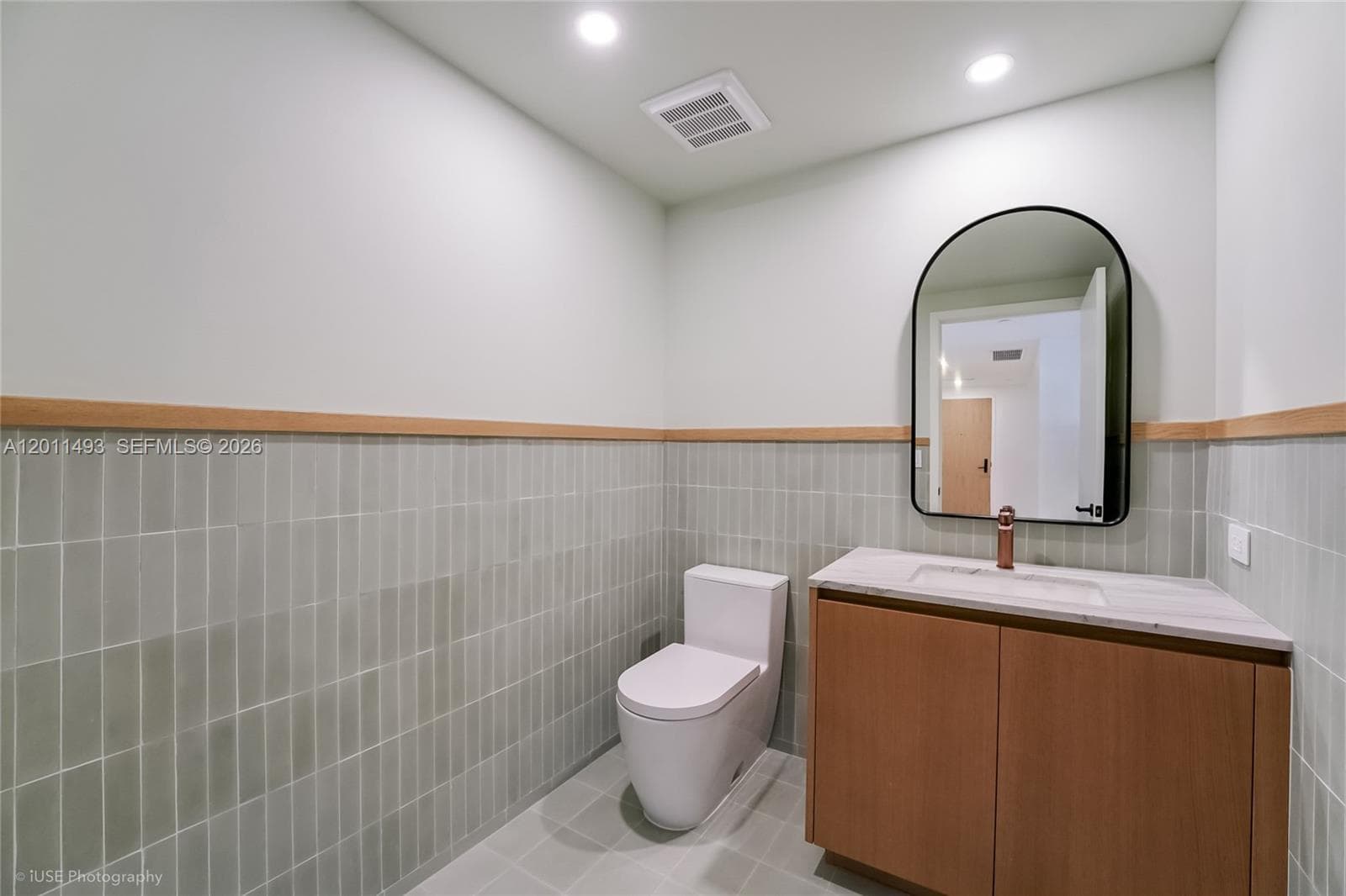 1177 Kane Concourse # 405, Bay Harbor Islands FL 33154 — 25