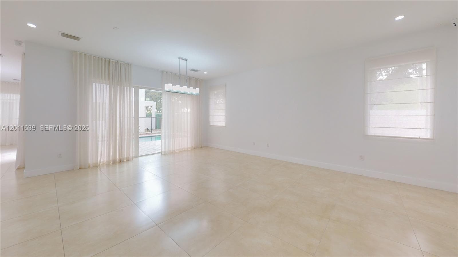 9980 NW 74th Ter, Doral FL 33178 — 17