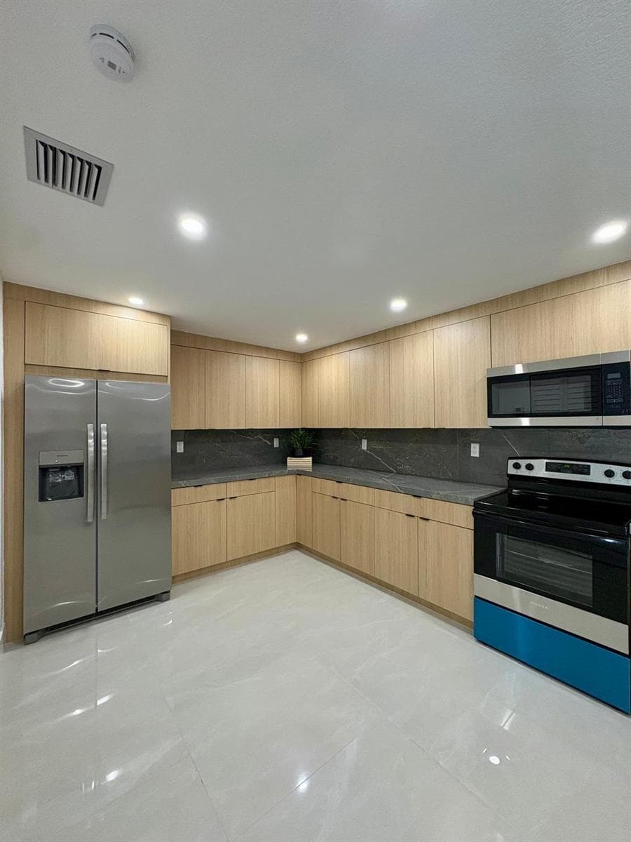 1890 Rutland Street, Opa-Locka FL 33054 — 33
