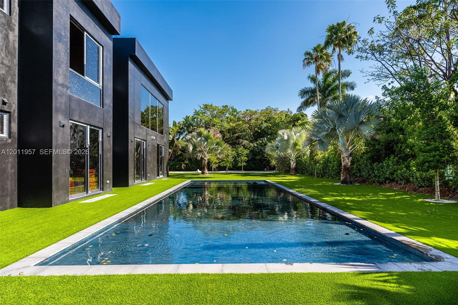 13500 SW 69th Ave, Pinecrest FL 33156 — 39