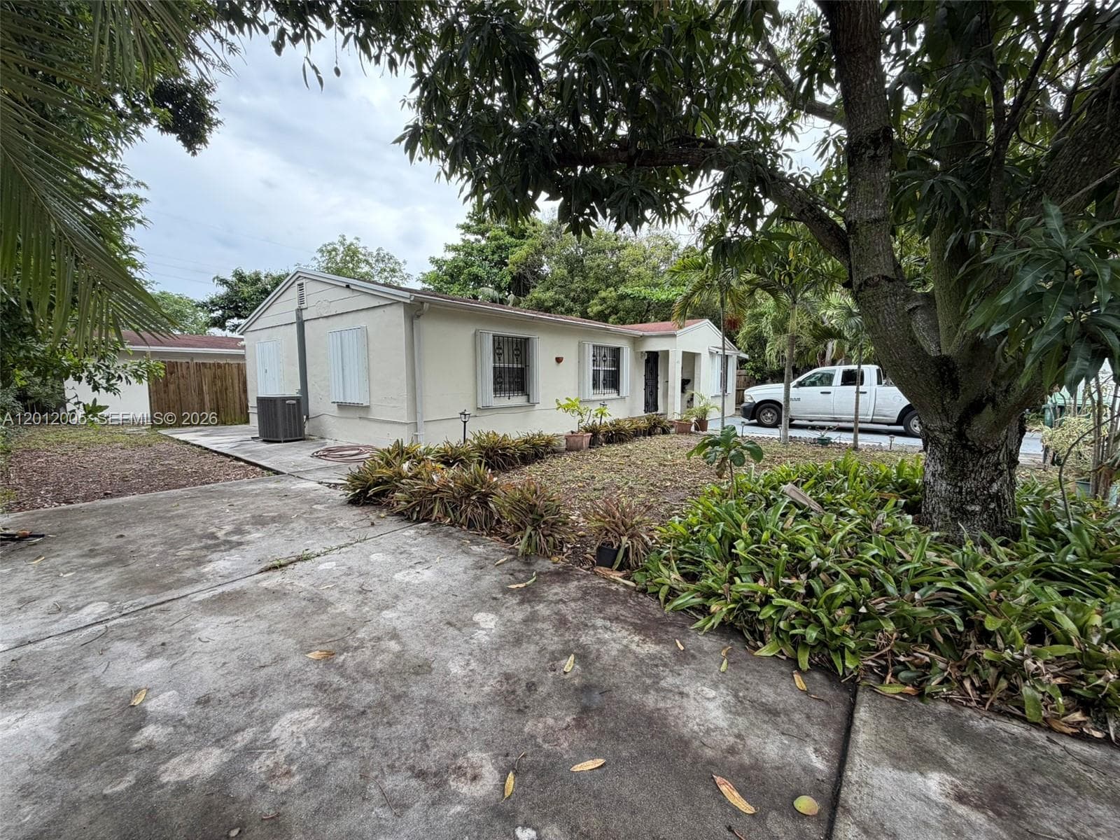 596 NW 109th St, Miami FL 33168 — 1