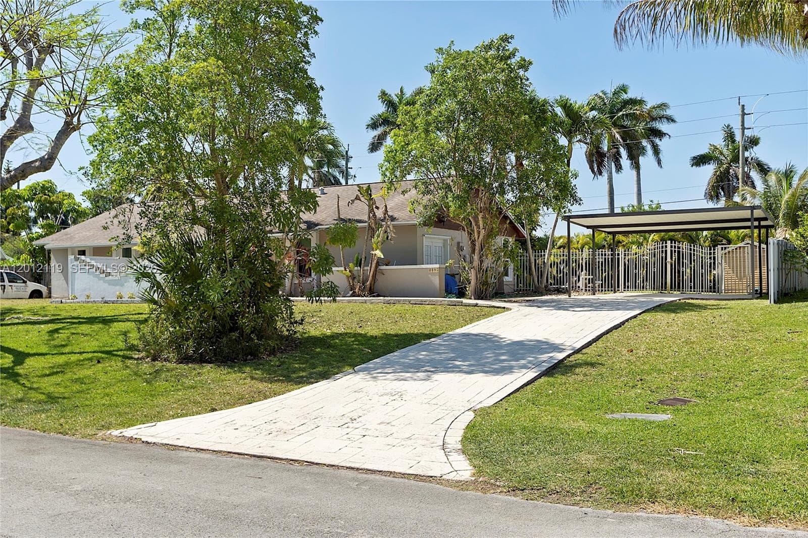 8895 SW 184th Ter, Cutler Bay FL 33157 — 26