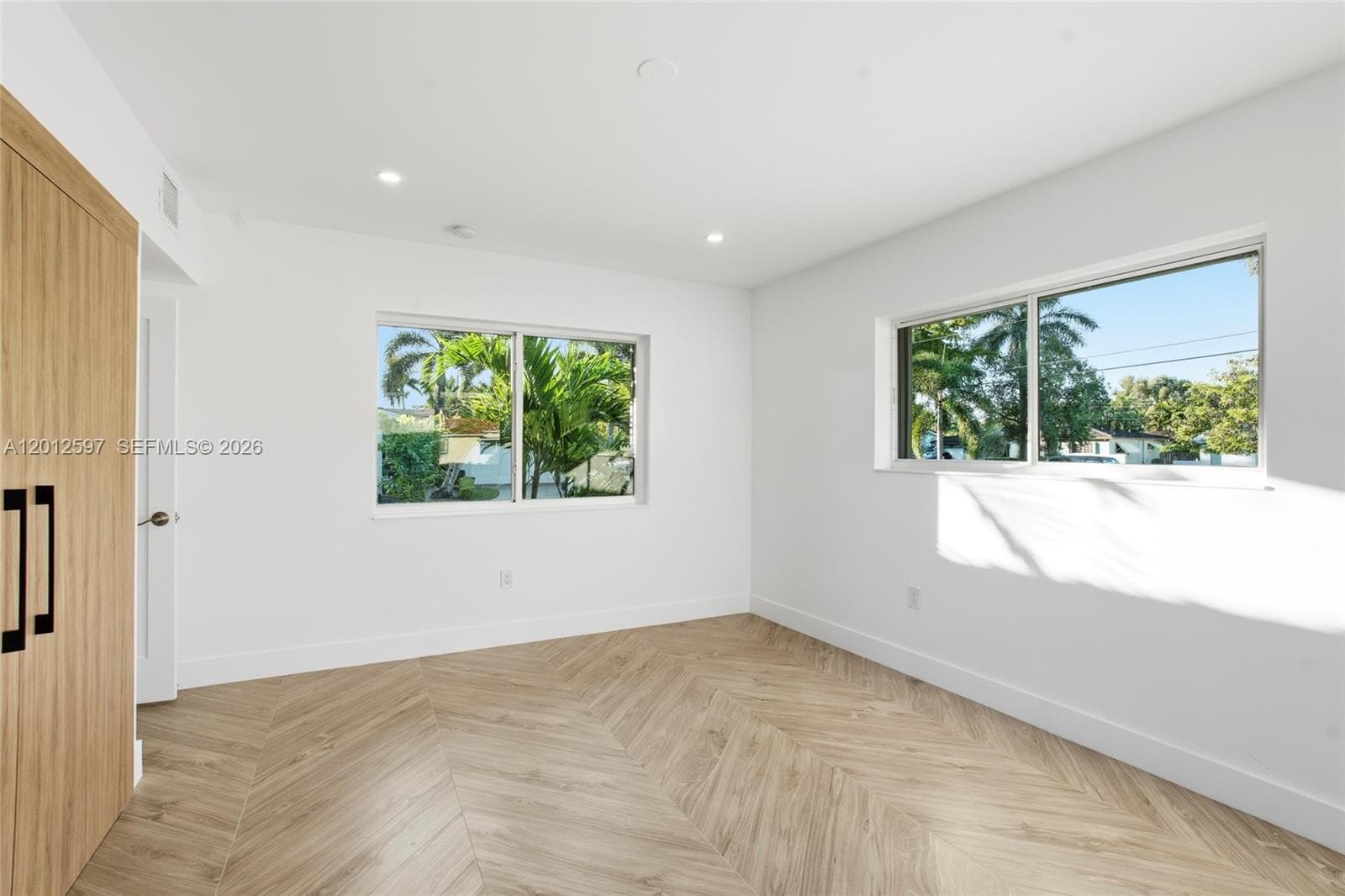 360 NW 87th St, El Portal FL 33150 — 13
