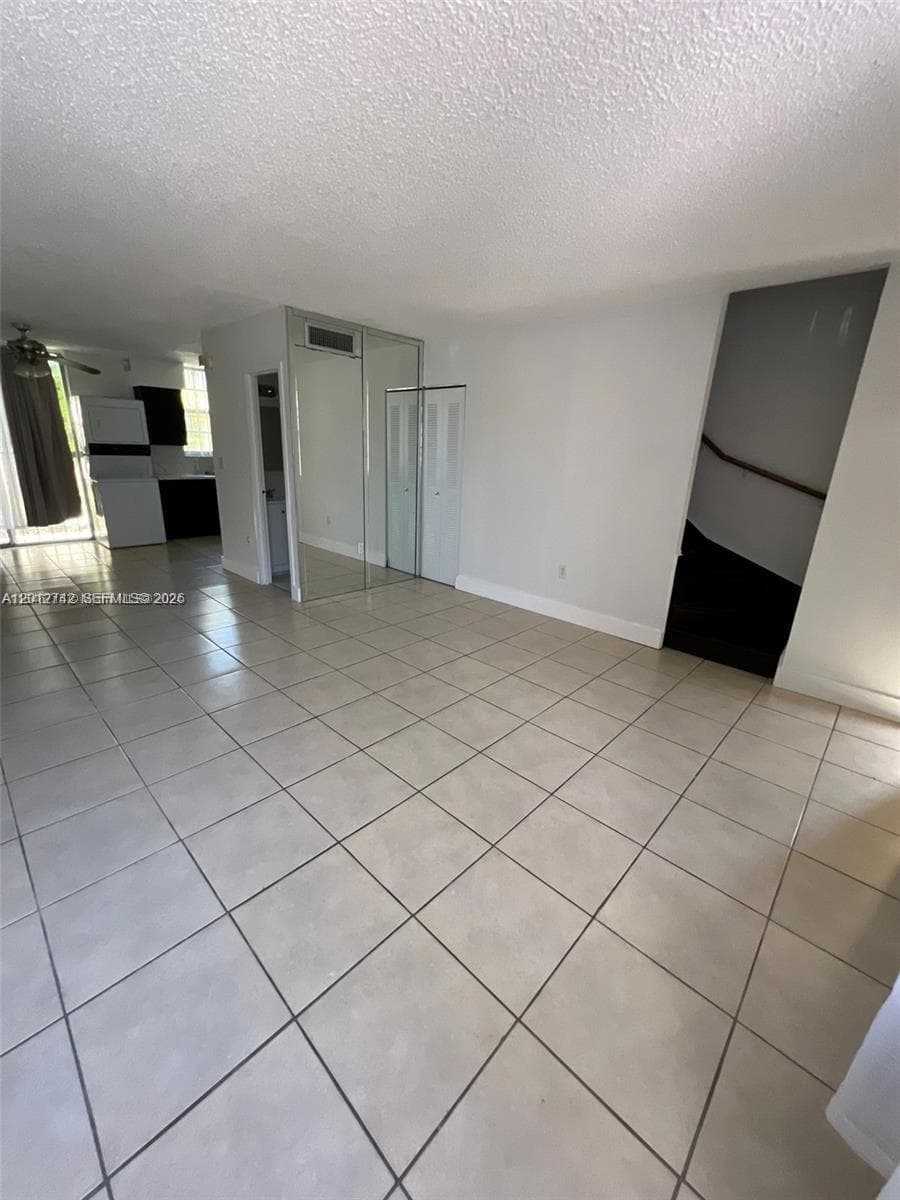 6133 SW 69th St # 38, South Miami FL 33143 — 6