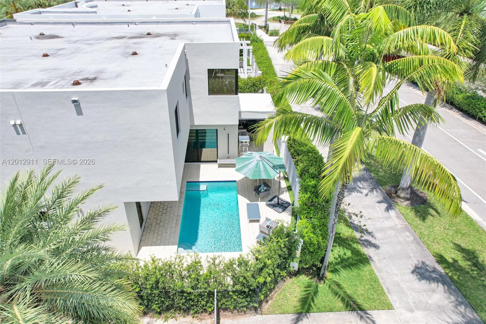 7509 NW 99th Ave, Doral FL 33178 — 73