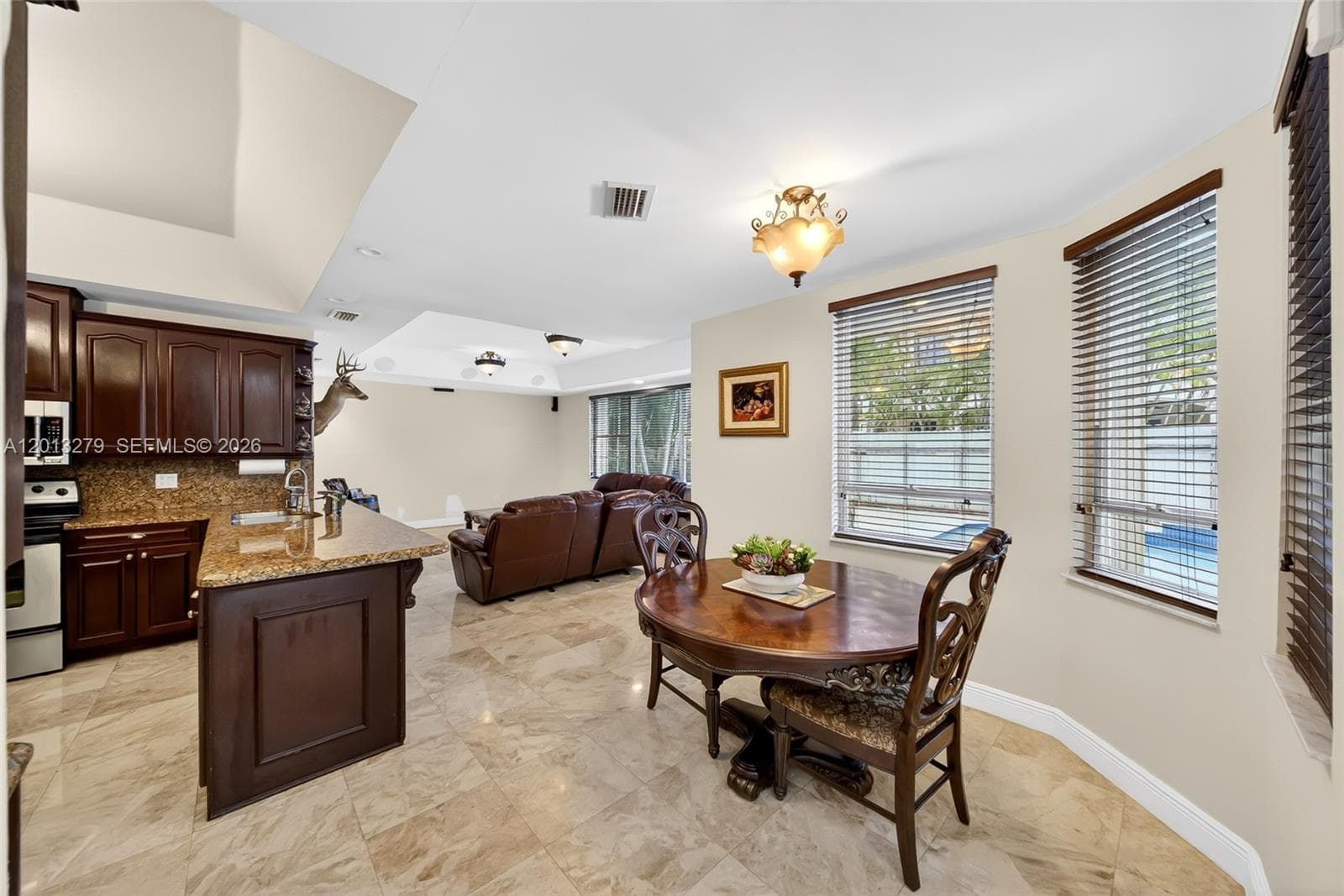 8560 NW 164th St, Miami Lakes FL 33016 — 21