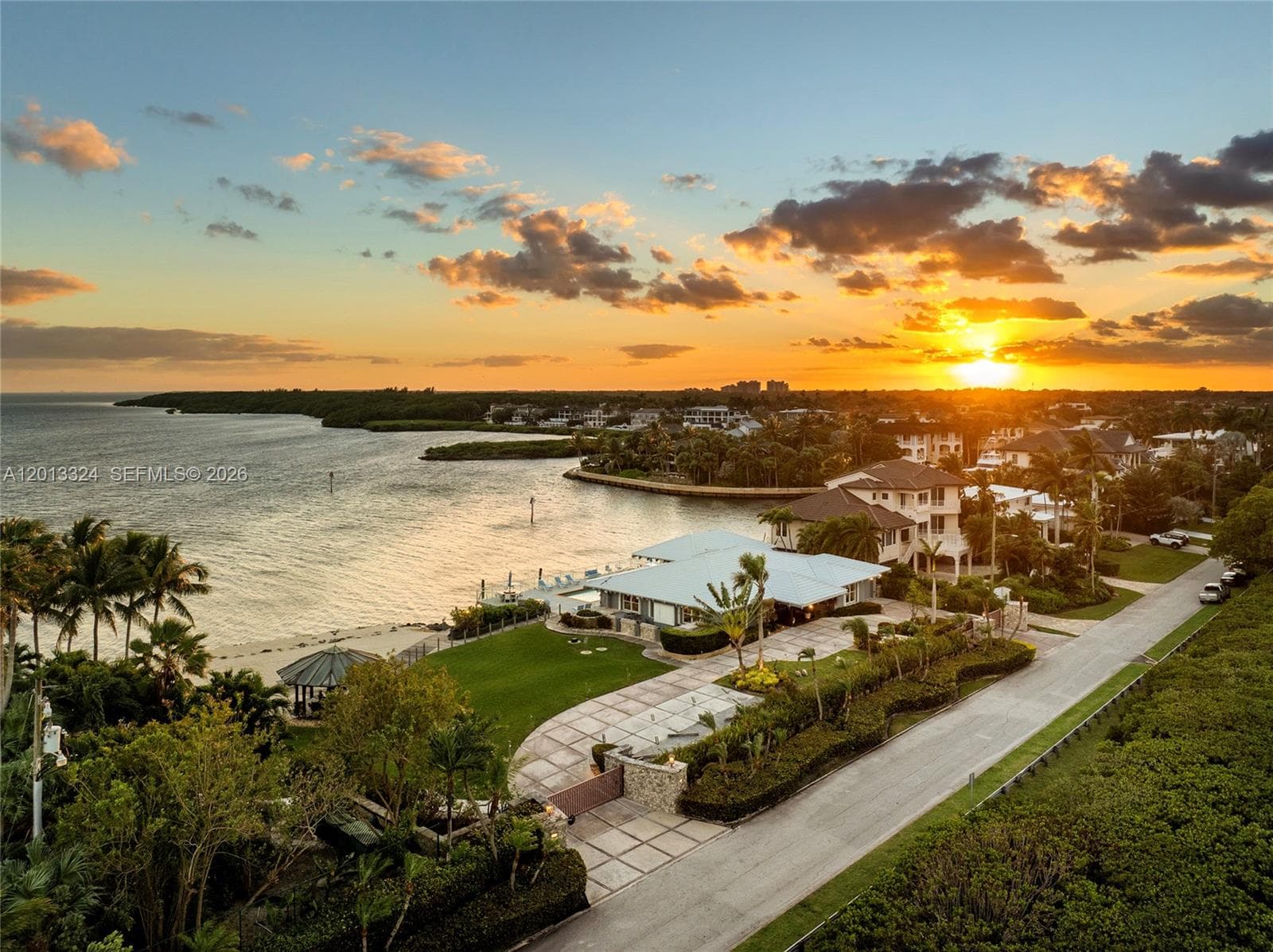 720 Lugo Ave, Coral Gables FL 33156 — 57