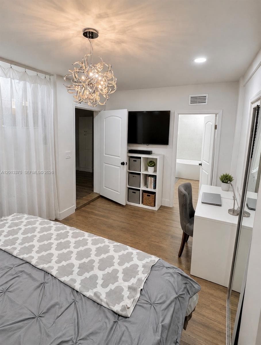 6834 SW 78th Ter, South Miami FL 33143 — 23