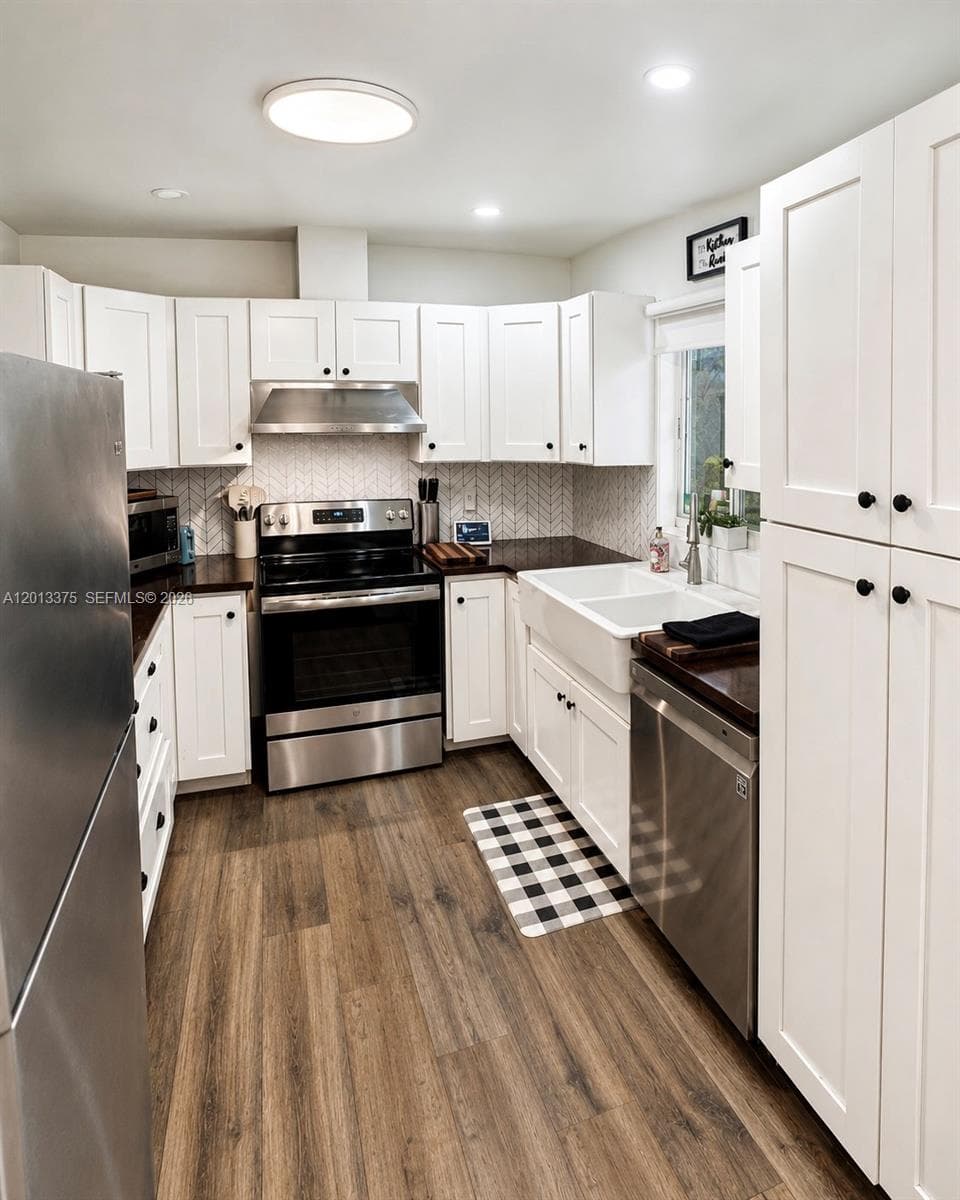 6834 SW 78th Ter, South Miami FL 33143 — 13