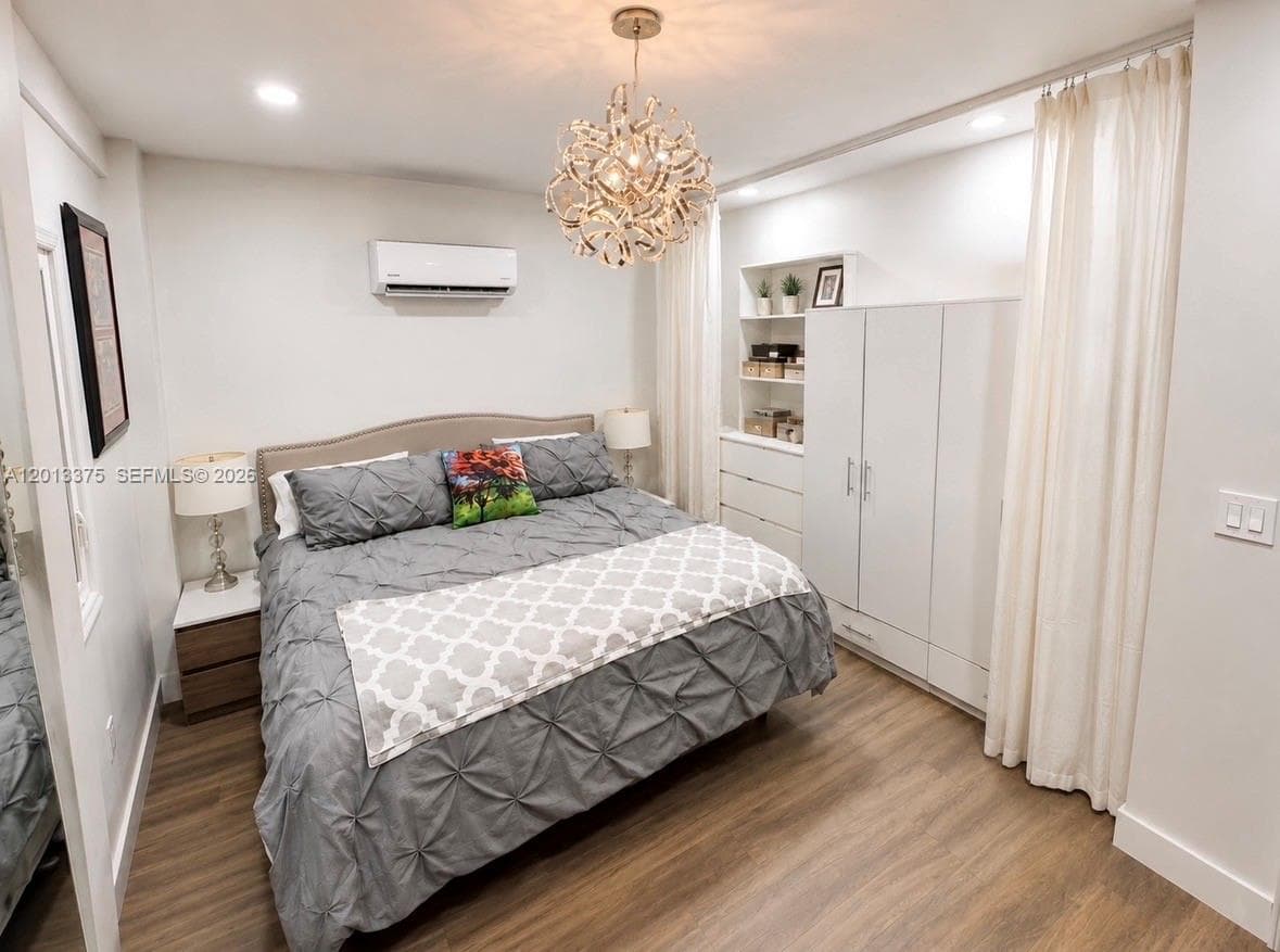 6834 SW 78th Ter, South Miami FL 33143 — 22