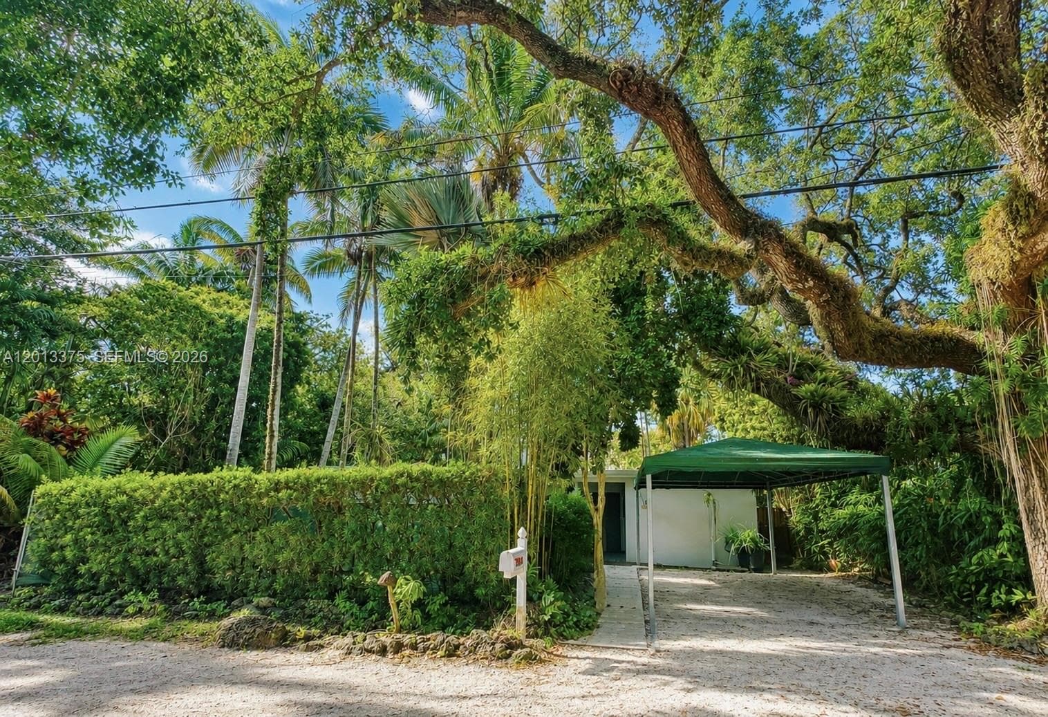 6834 SW 78th Ter, South Miami FL 33143 — 3