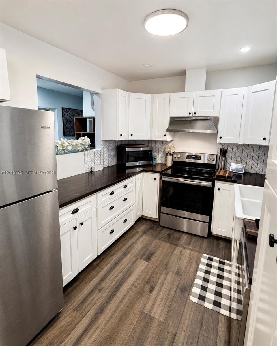 6834 SW 78th Ter, South Miami FL 33143 — 11