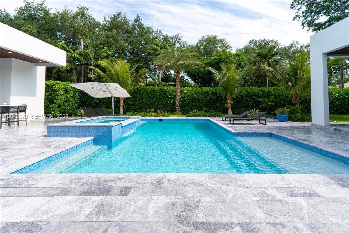 6785 SW 99th Ter, Pinecrest FL 33156 — 10