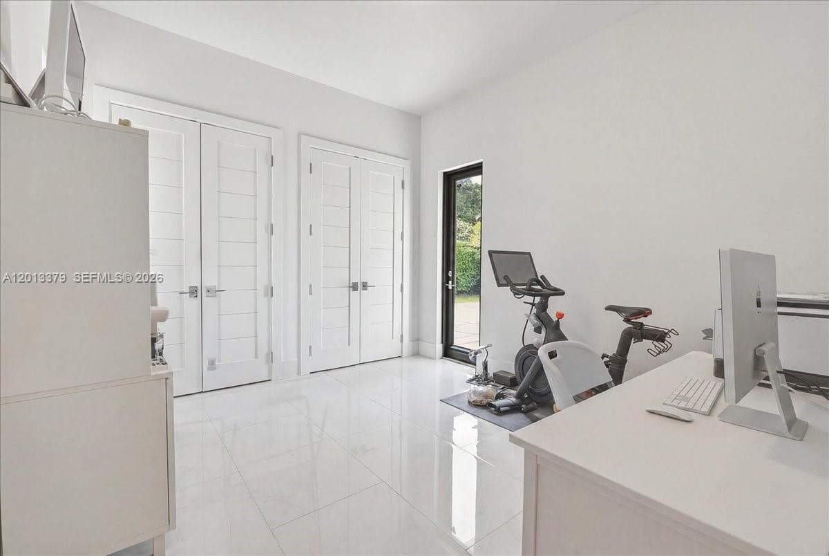 6785 SW 99th Ter, Pinecrest FL 33156 — 54