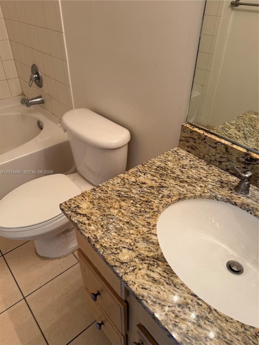 6001 SW 70th St # 339, South Miami FL 33143 — 13