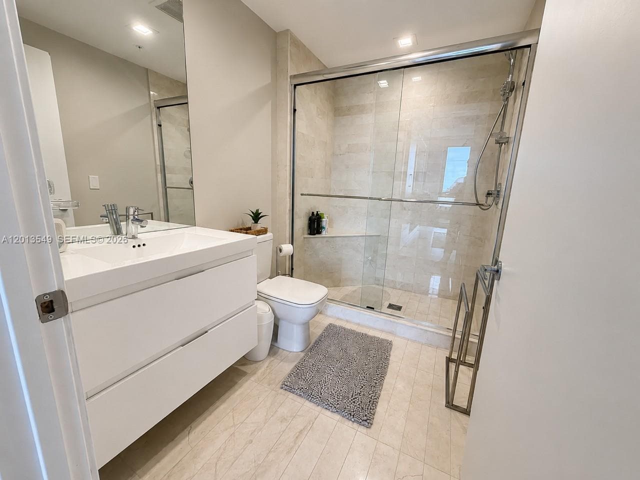 17111 Biscayne Blvd # 1610, North Miami Beach FL 33160 — 7